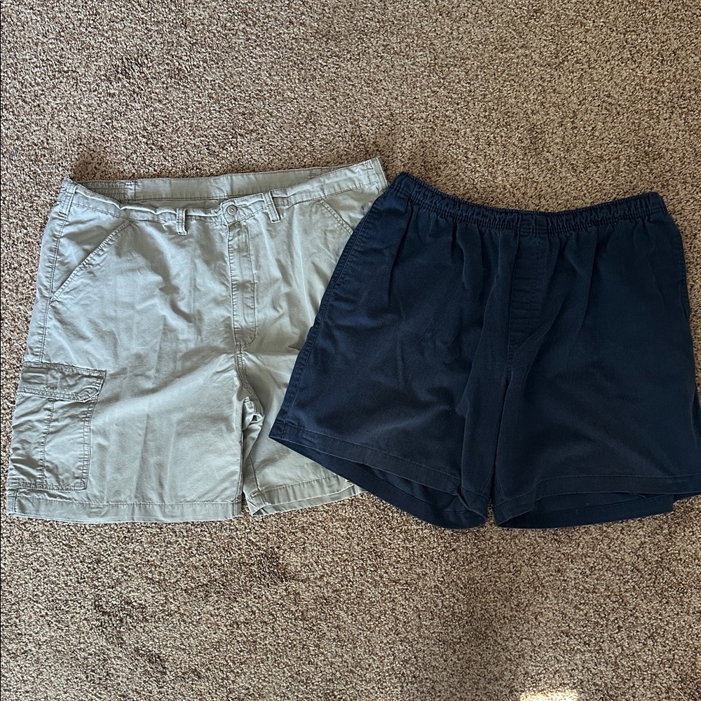 Wrangler Cargo Shorts - Tan and Black